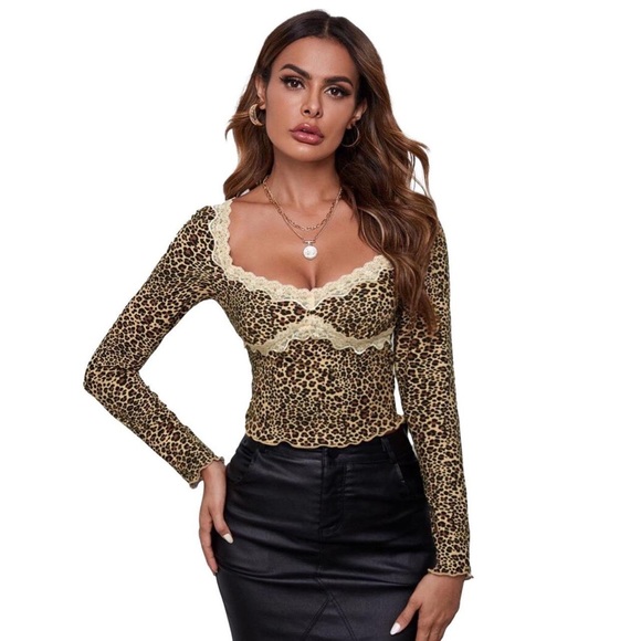Lace trim leopard crop top - Picture 1 of 1